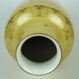 Vase en porcelaine de Sevres