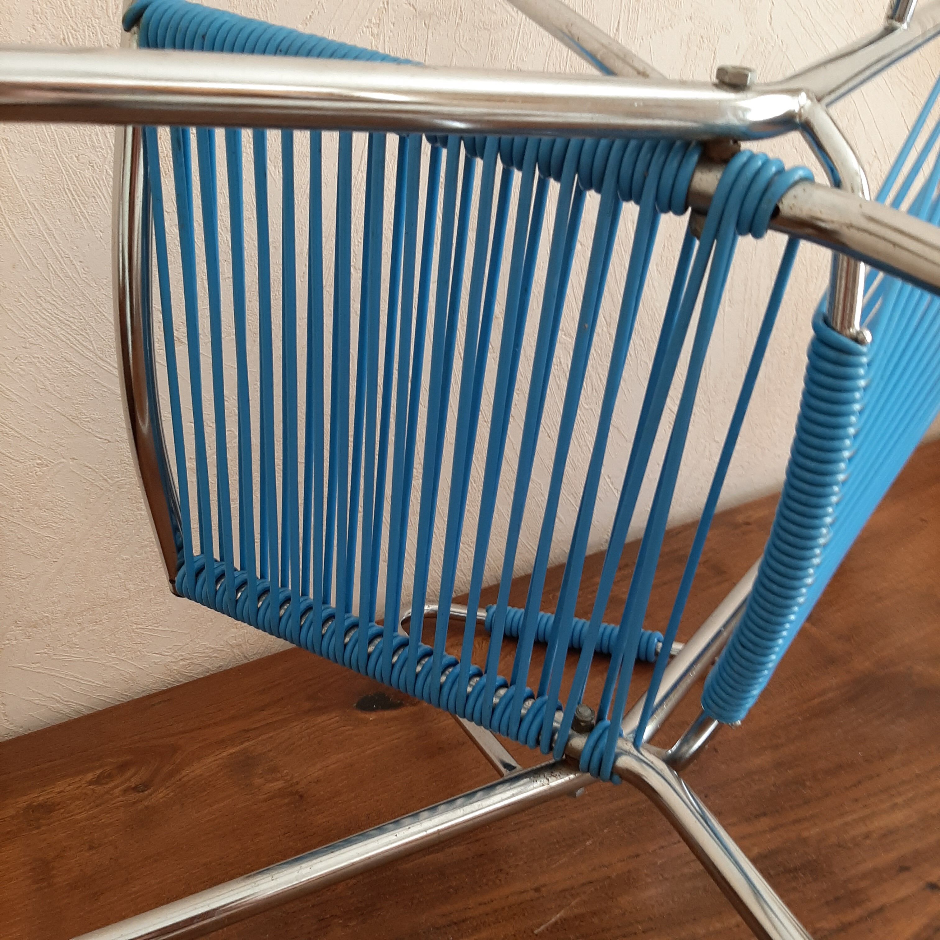 Scoubidou children's chair
