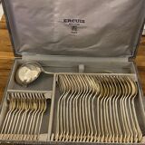 Silver metal household ercuis