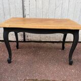 Table basse de style Louis XV noir patinée