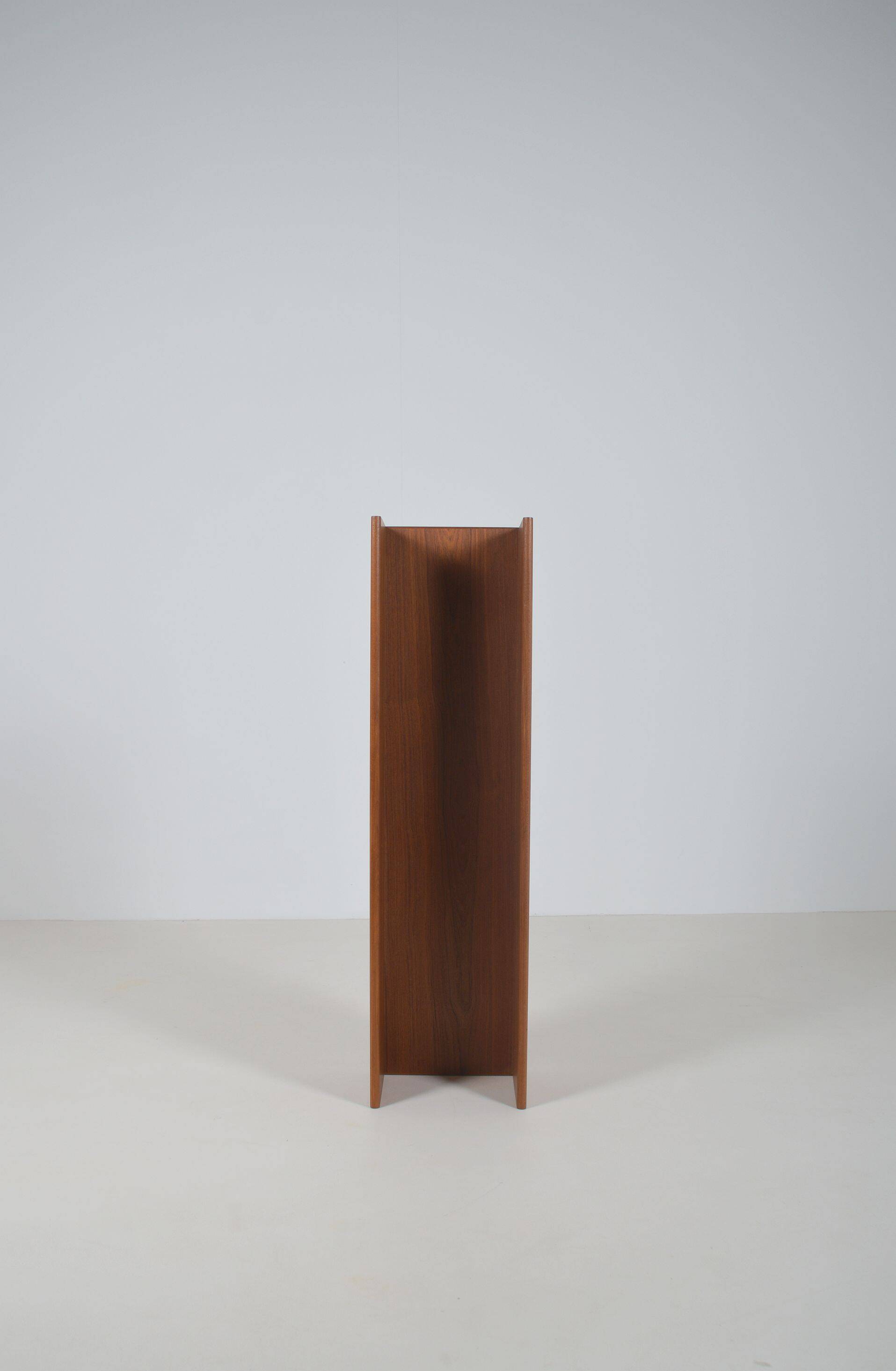 Danish wall shelf in solid teak, 1970s