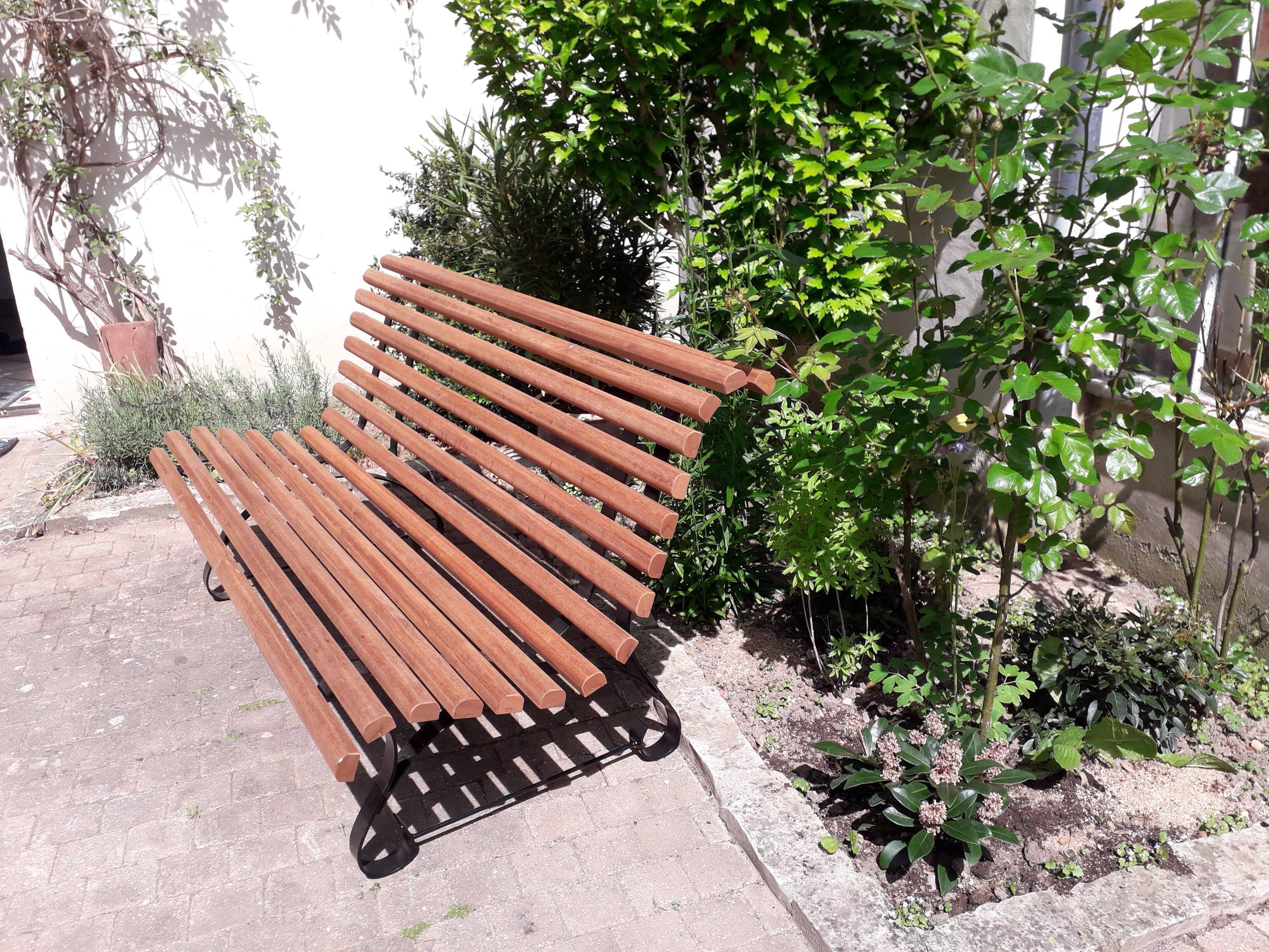 Garden bench