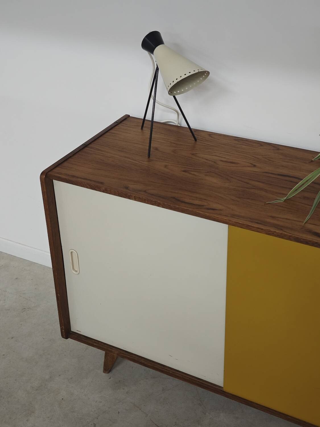 Buffet U 452 yellow by Jiri Jiroutek for Intérier Praha 1960