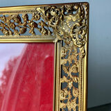 Vintage metal frame in gold colored brass 29.5 cm x 23 cm convex glass
