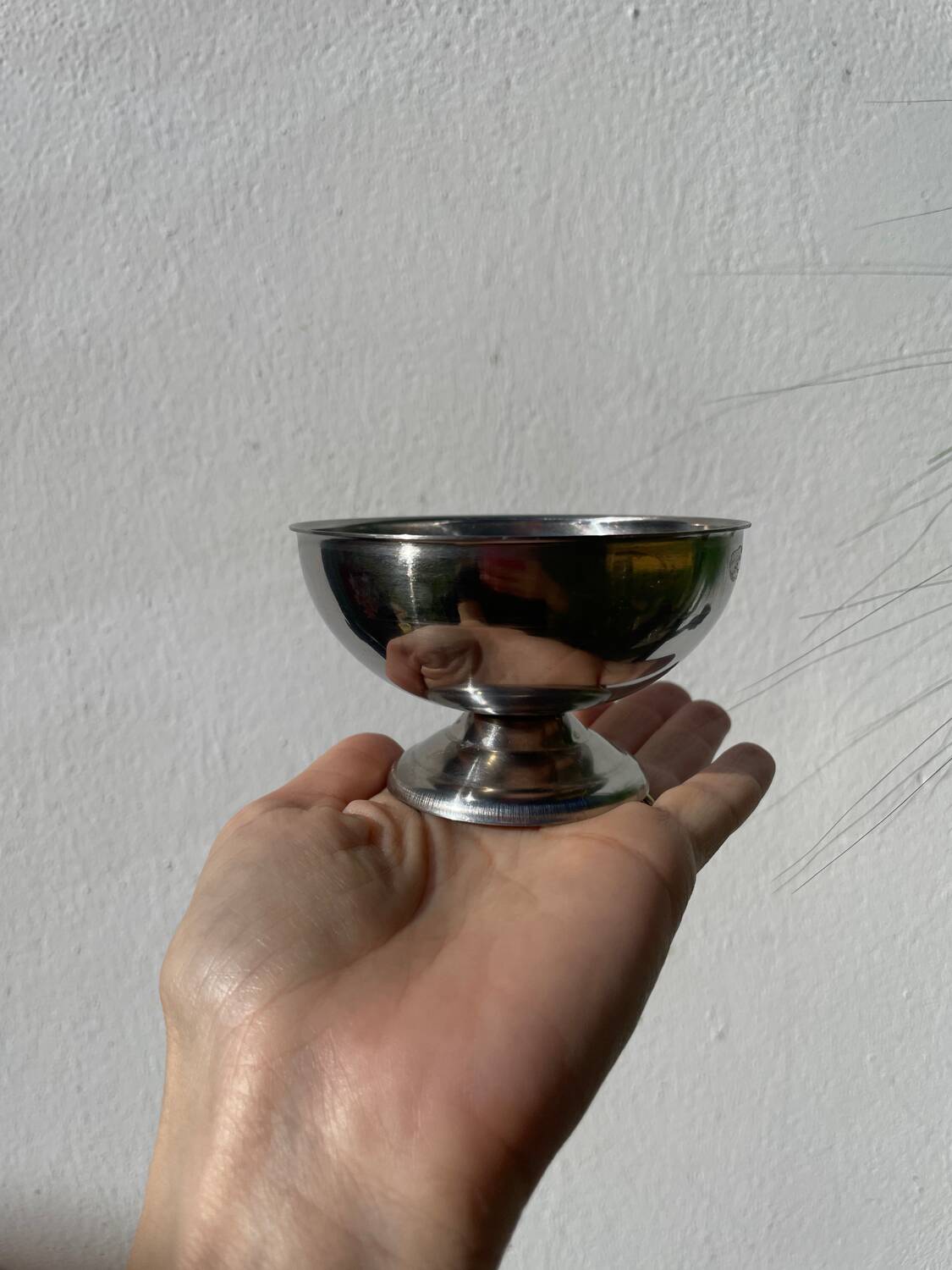 6 stainless steel bowls 1970