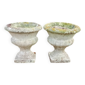 Pair of Medici vases in reconstituted stone