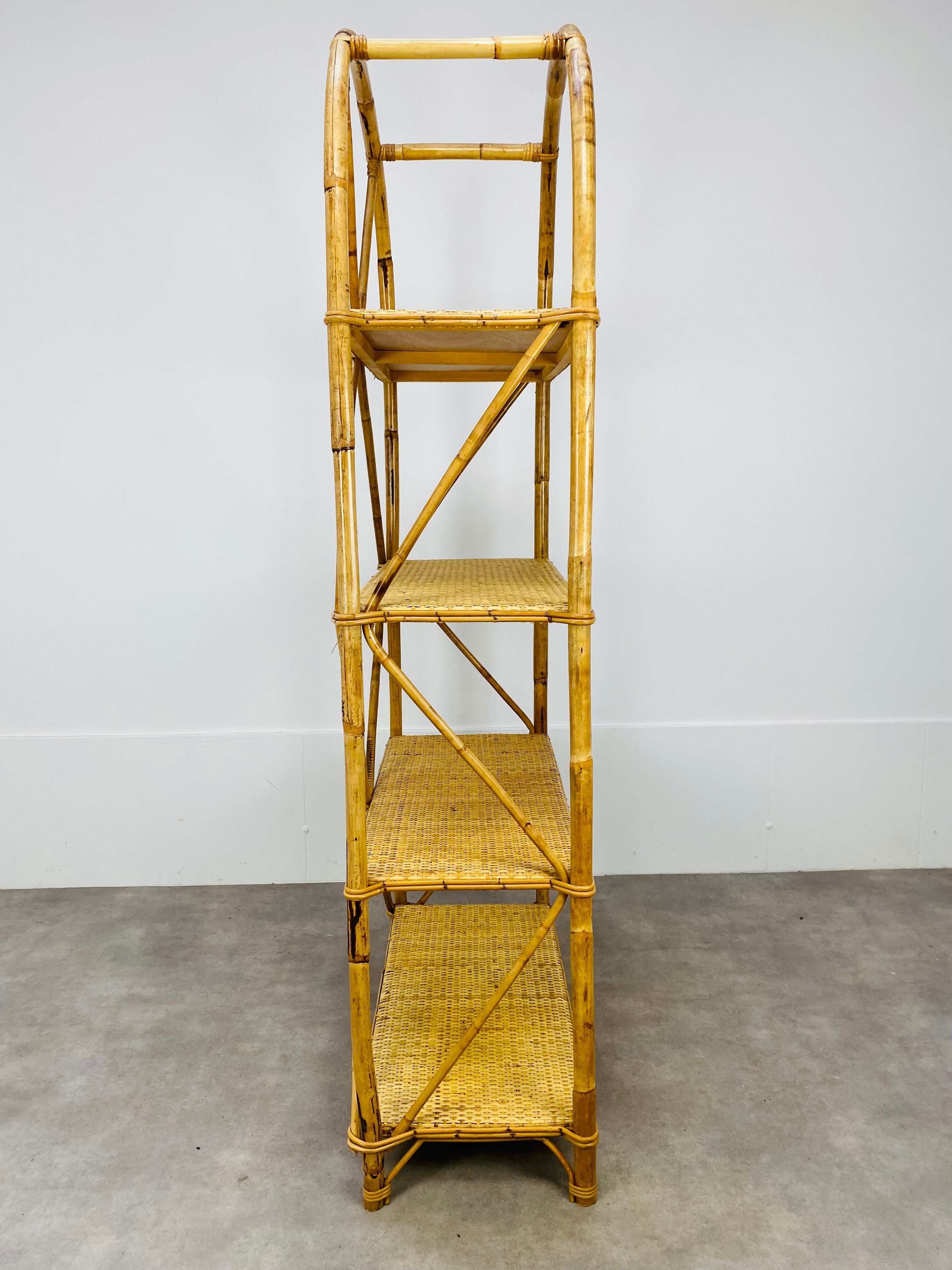 Vintage rattan bookshelf 60s