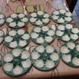 assiettes à huitres + plat. vendu en lot
