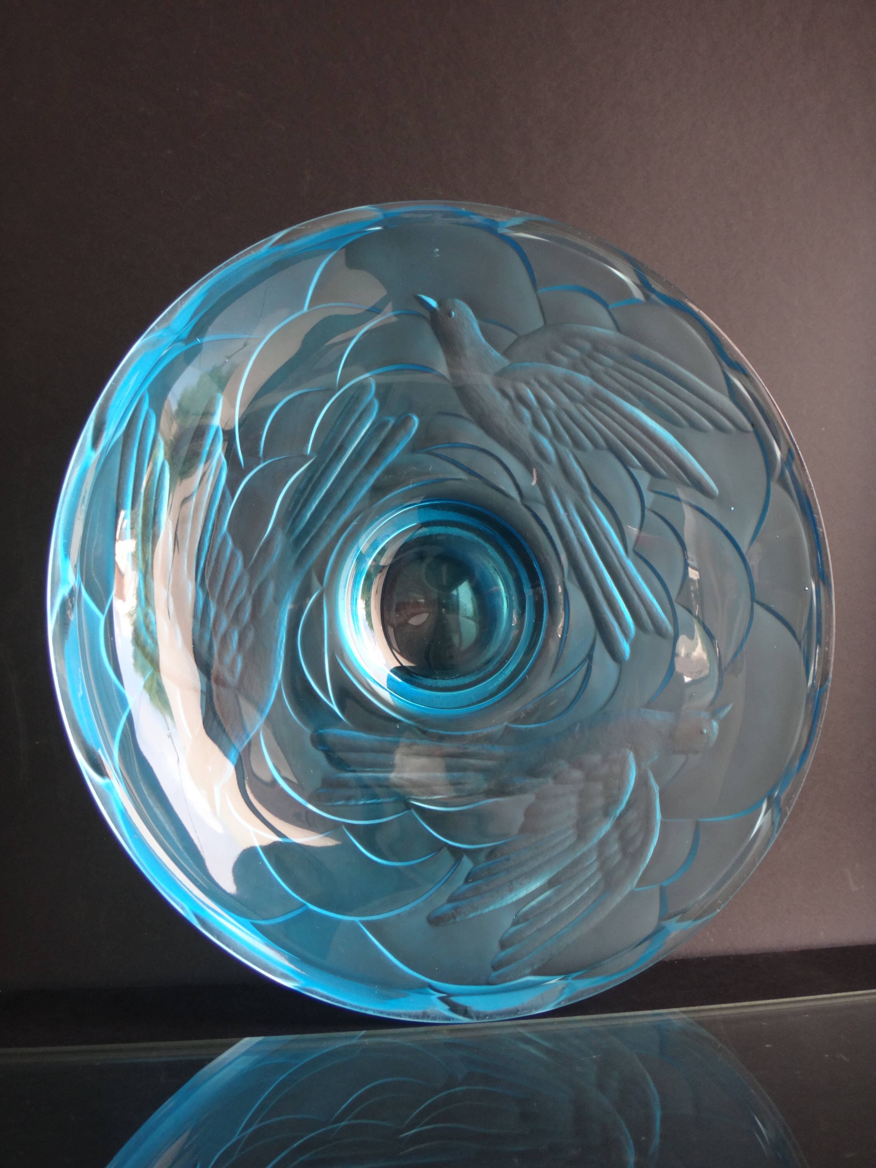 Art déco glass cup molded birds 1925