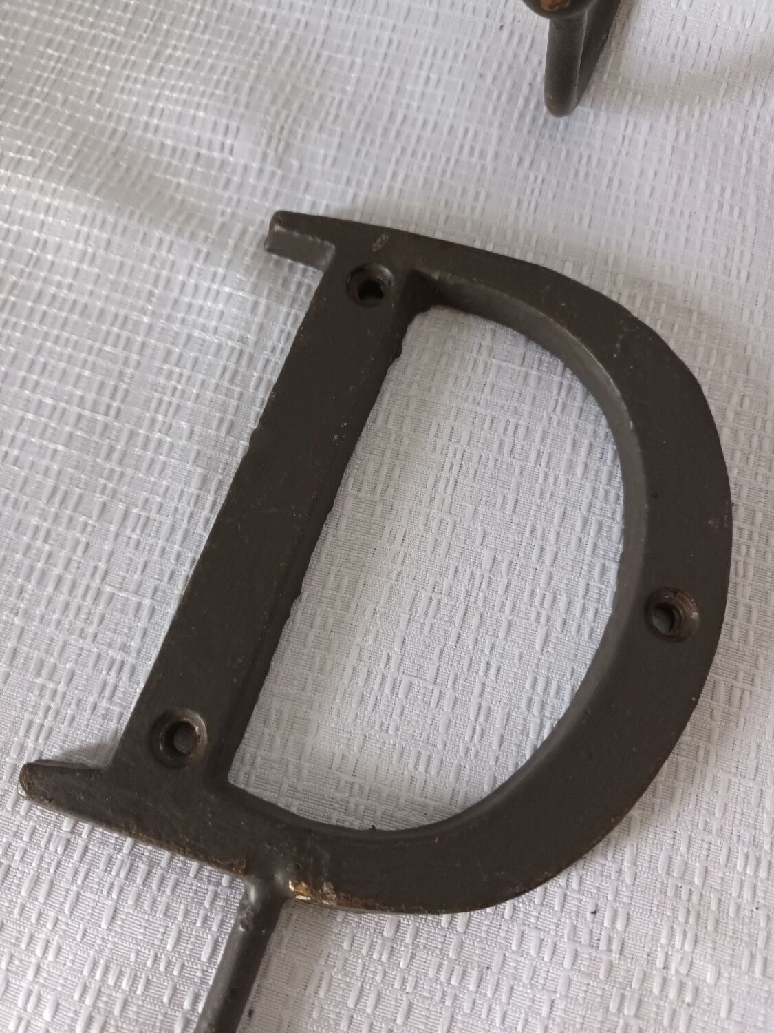 Patères Lettres en fer forgé