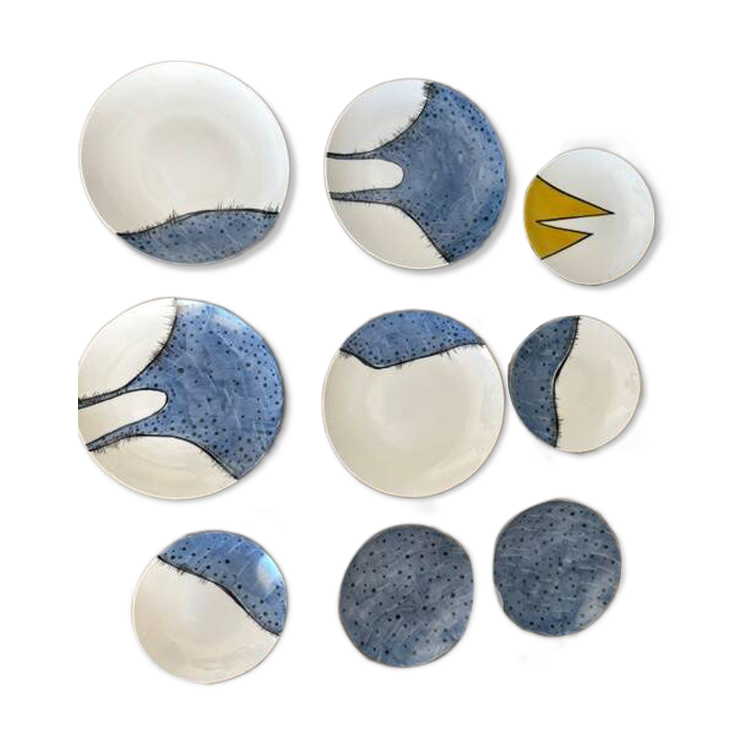 Lot of 8 Coco Wall Plates – Limoges Porcelain