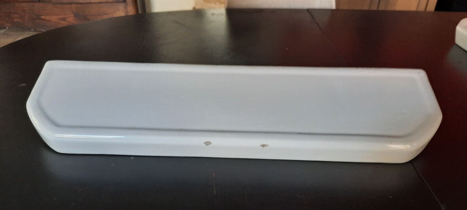 Porcelain bathroom shelf