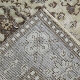 Light Green & Brown Floral Persian Rug, 181x285Cm