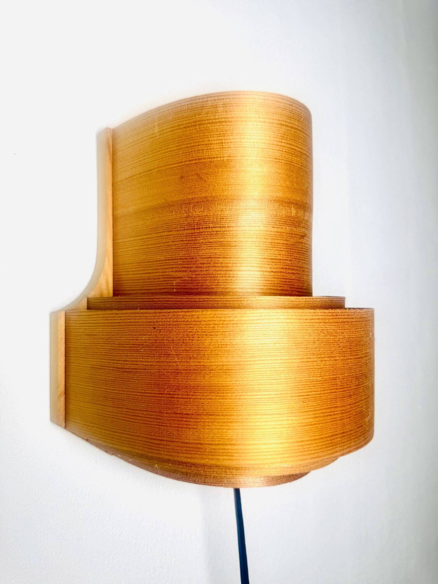 Pine Veneer Curved Layered Wall Lamp By Translandia, Denmark 1960S