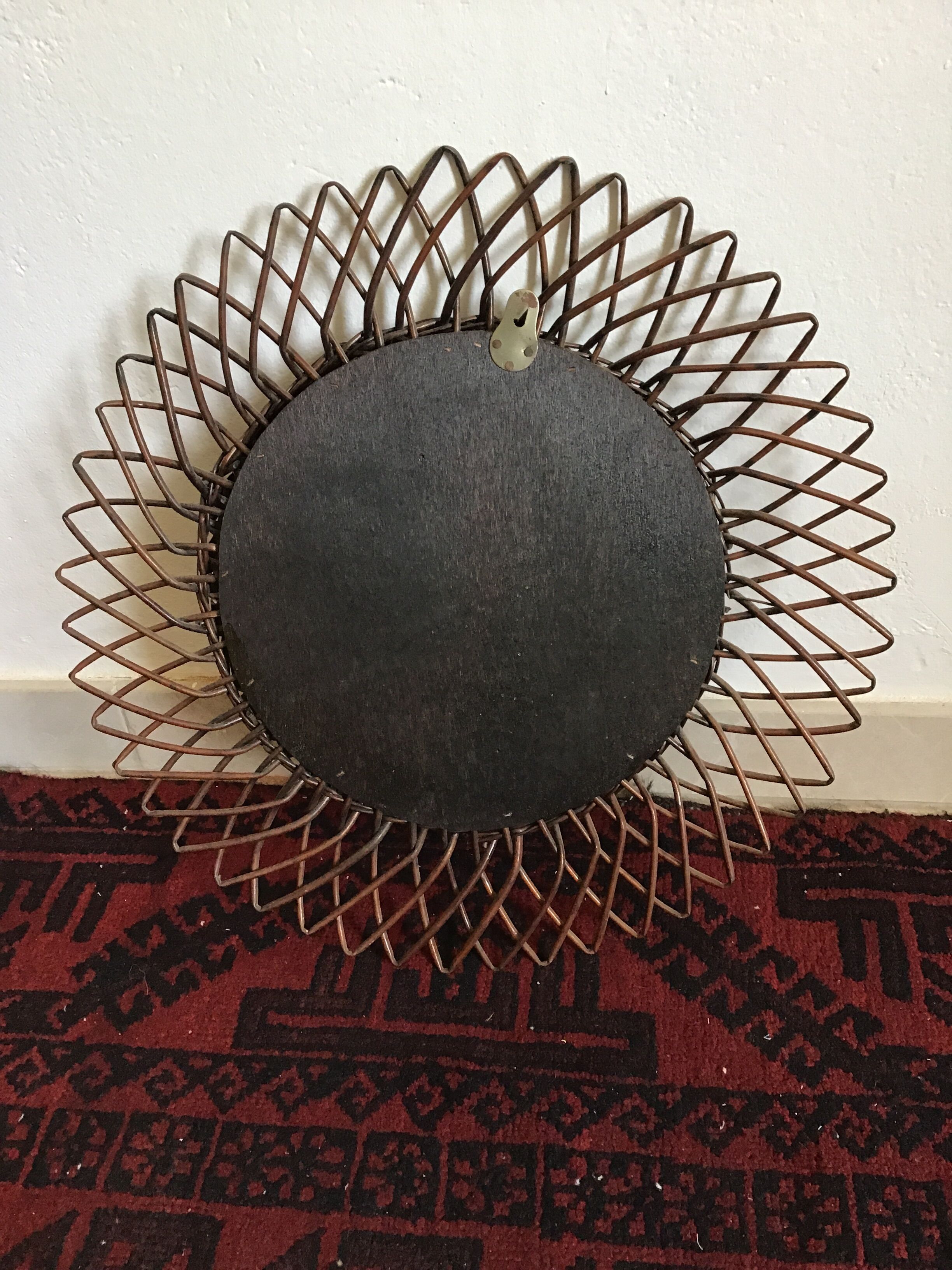 Sun mirror in rattan 44x44cm