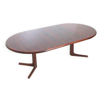 Vintage extendable oval rosewood dining table from the 1960s