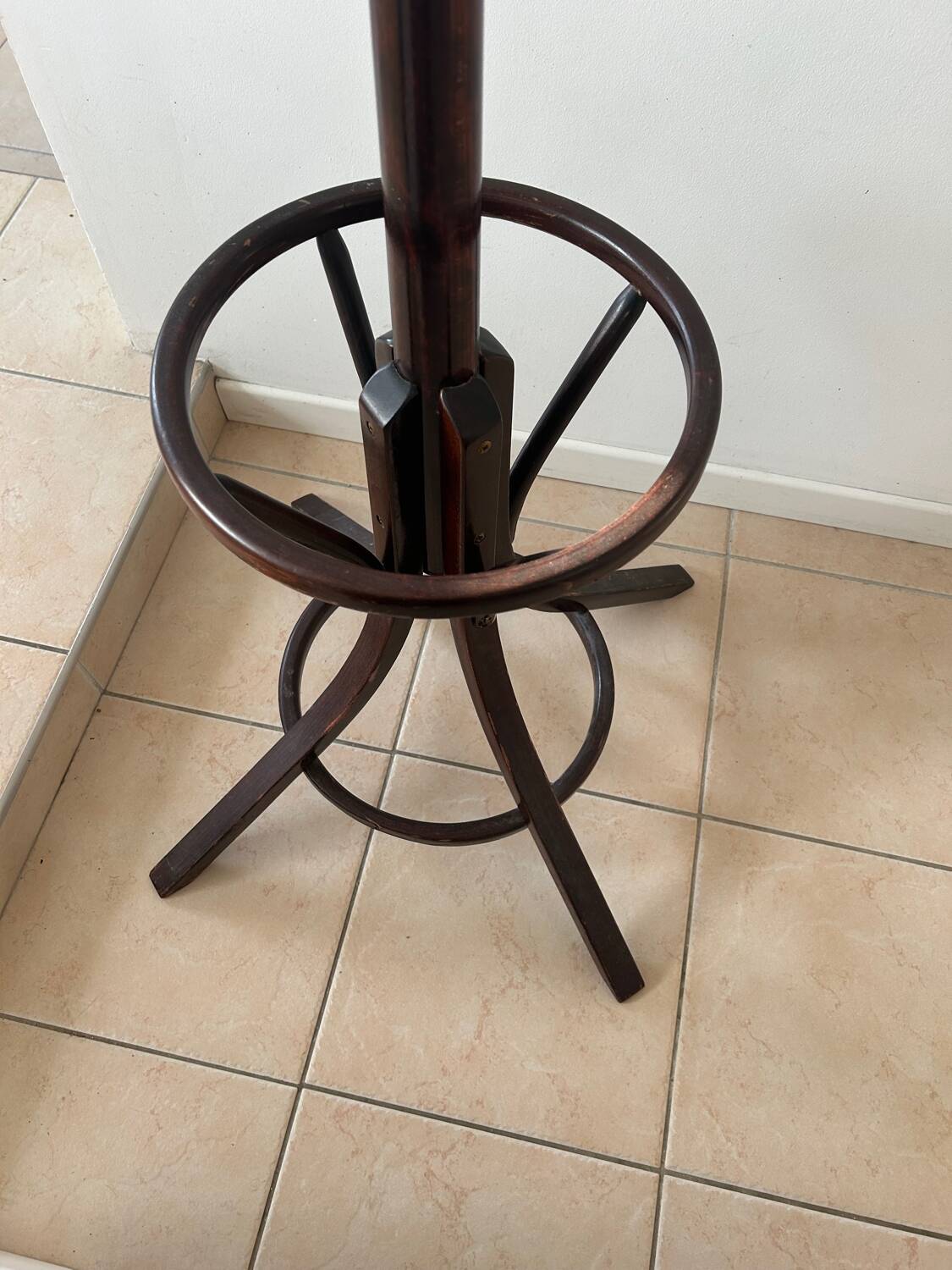 Baumann style 1960 swivel parrot coat rack in bent wood