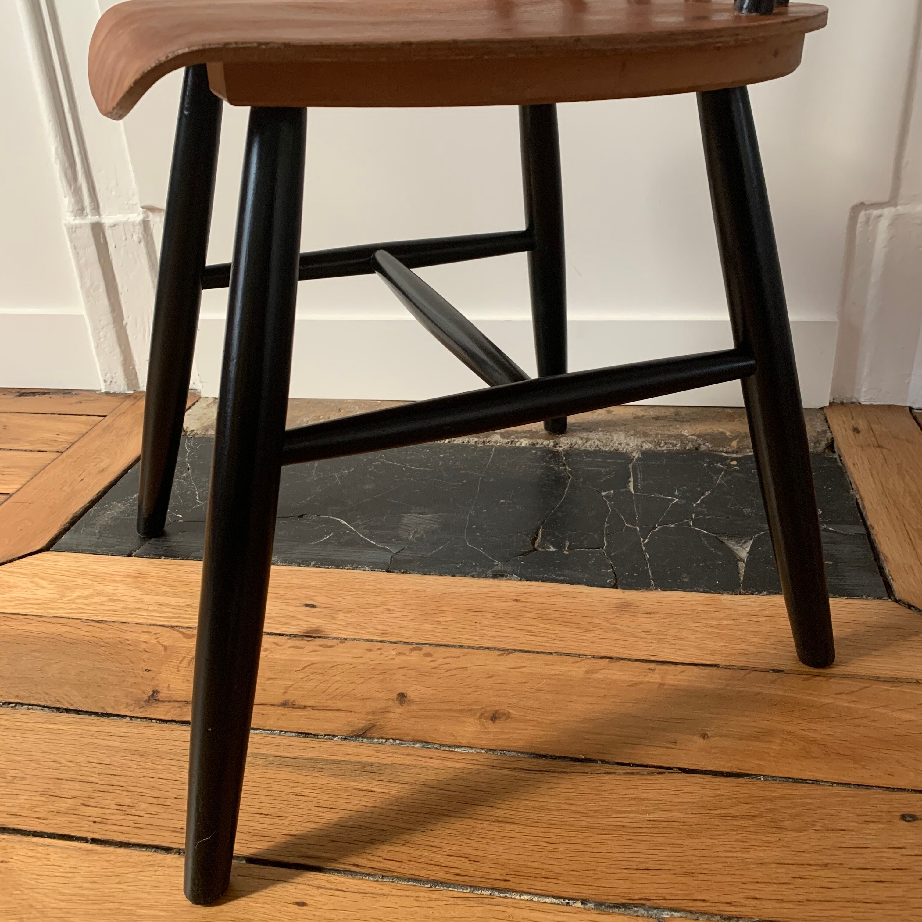 Chaise d'Ilmari Tapiovaara 1960