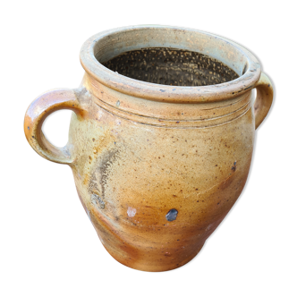 Old sandstone pot