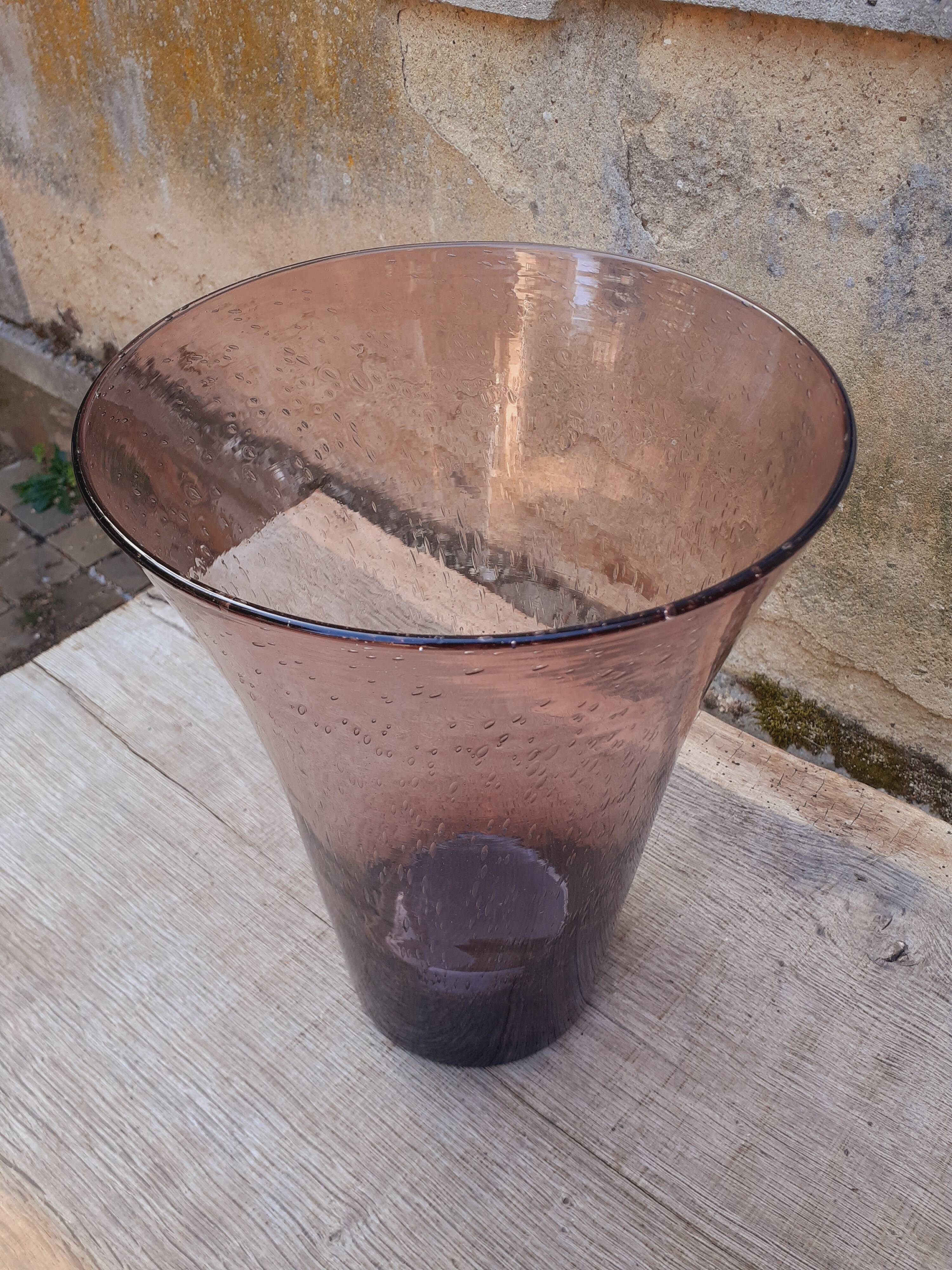 Bubble glass vase, blown, 1970s, Biot manufacture.