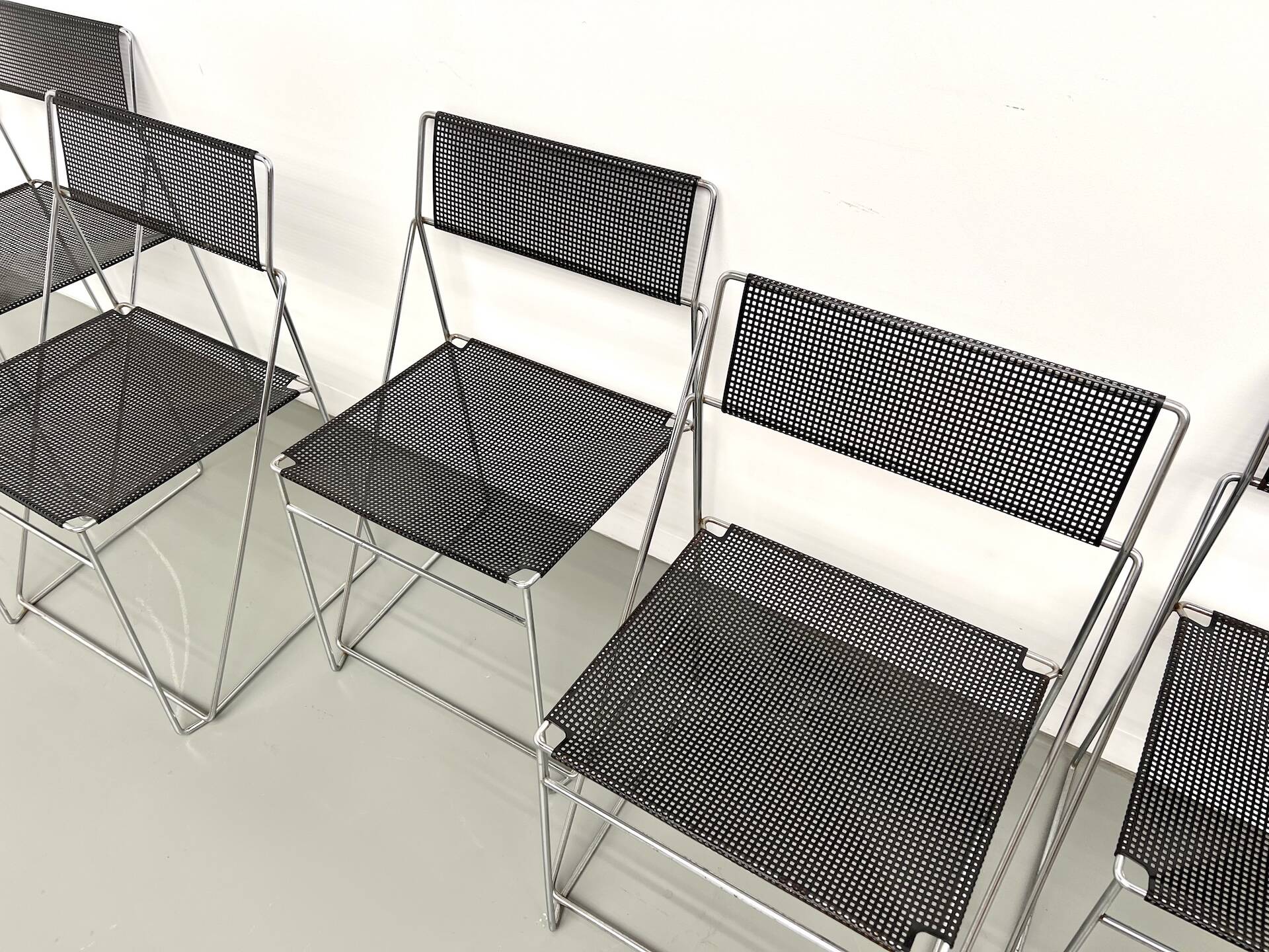 Set of 6 Nuova X-Line chairs, 1977
