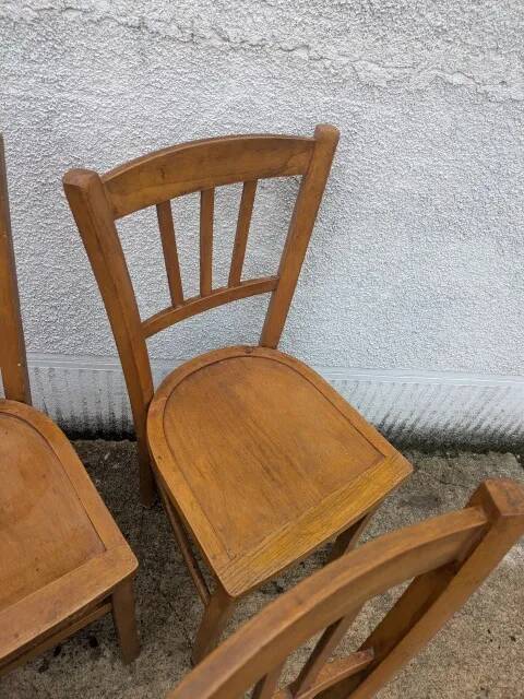 Lot de chaises bistrot