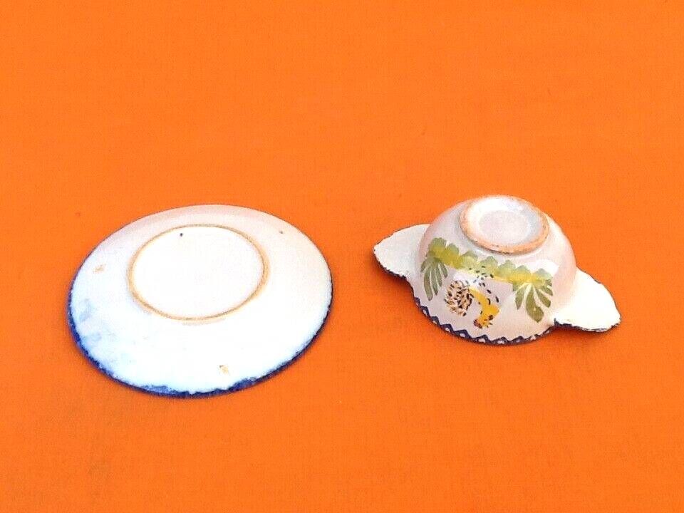 Charolles earthenware eared bowl / saucer rooster model