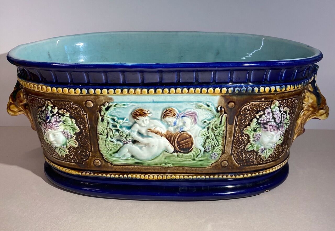 Slip, pot cache, nineteenth century early twentieth century