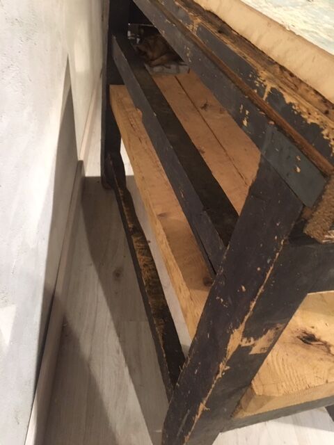 Lapidary's old little establishment