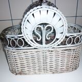 Iron and wicker bottle rack for 3 bottles