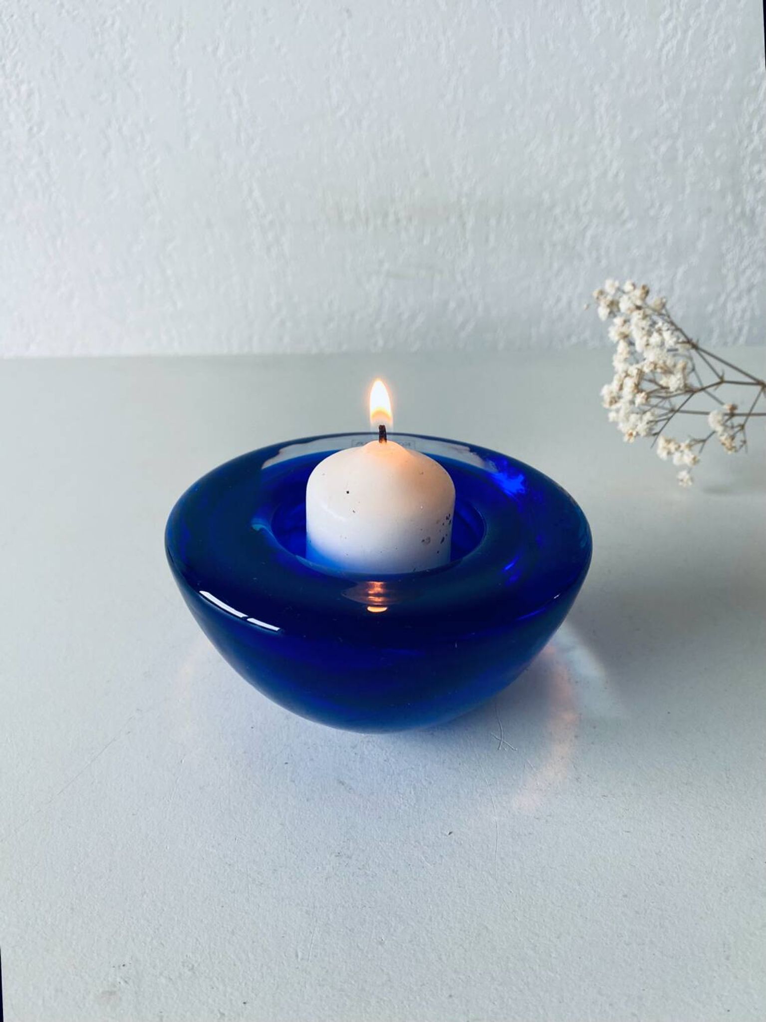 Bougeoir en verre bleu Kosta Boba