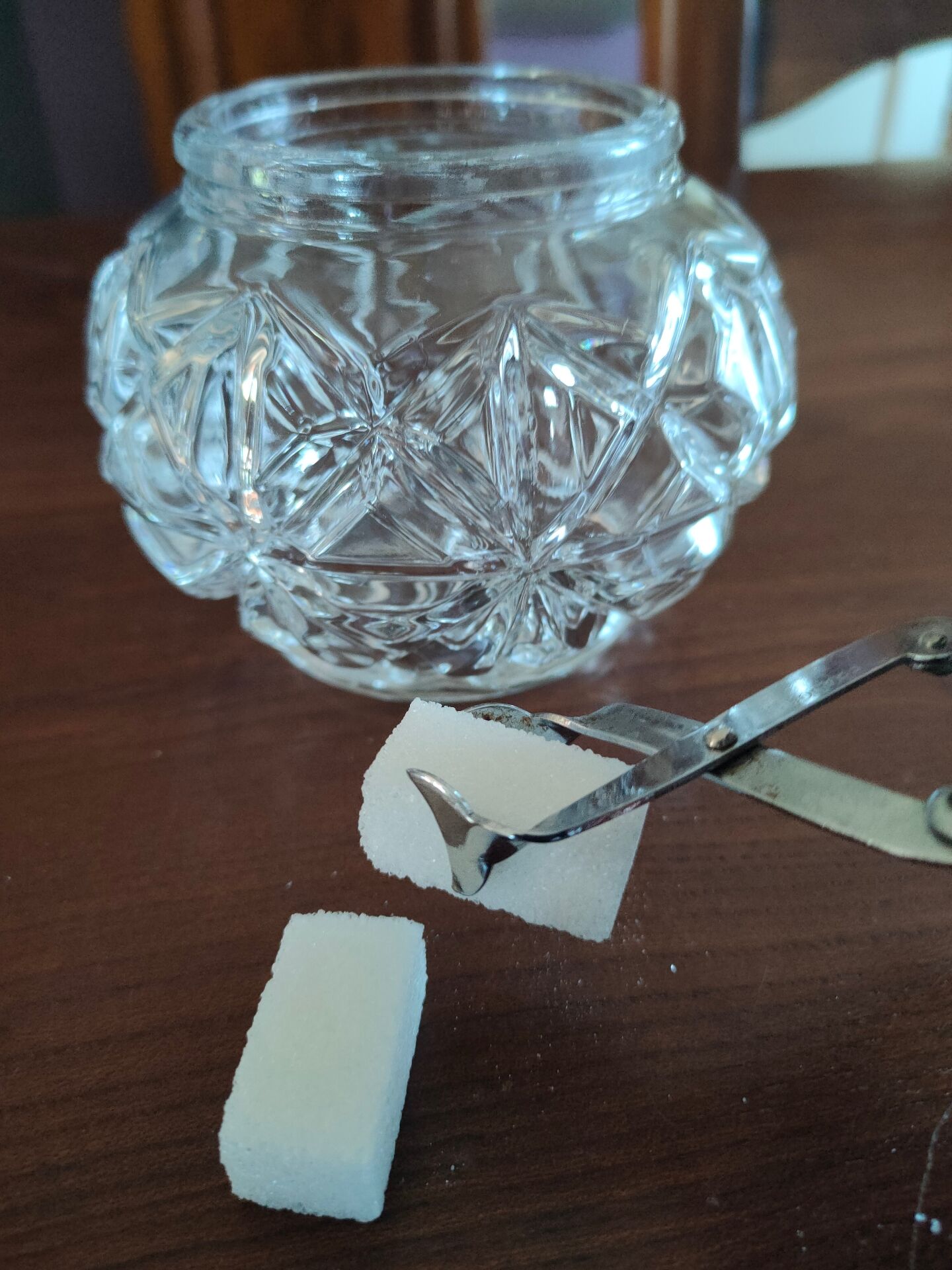 Sugar bowl with tongs