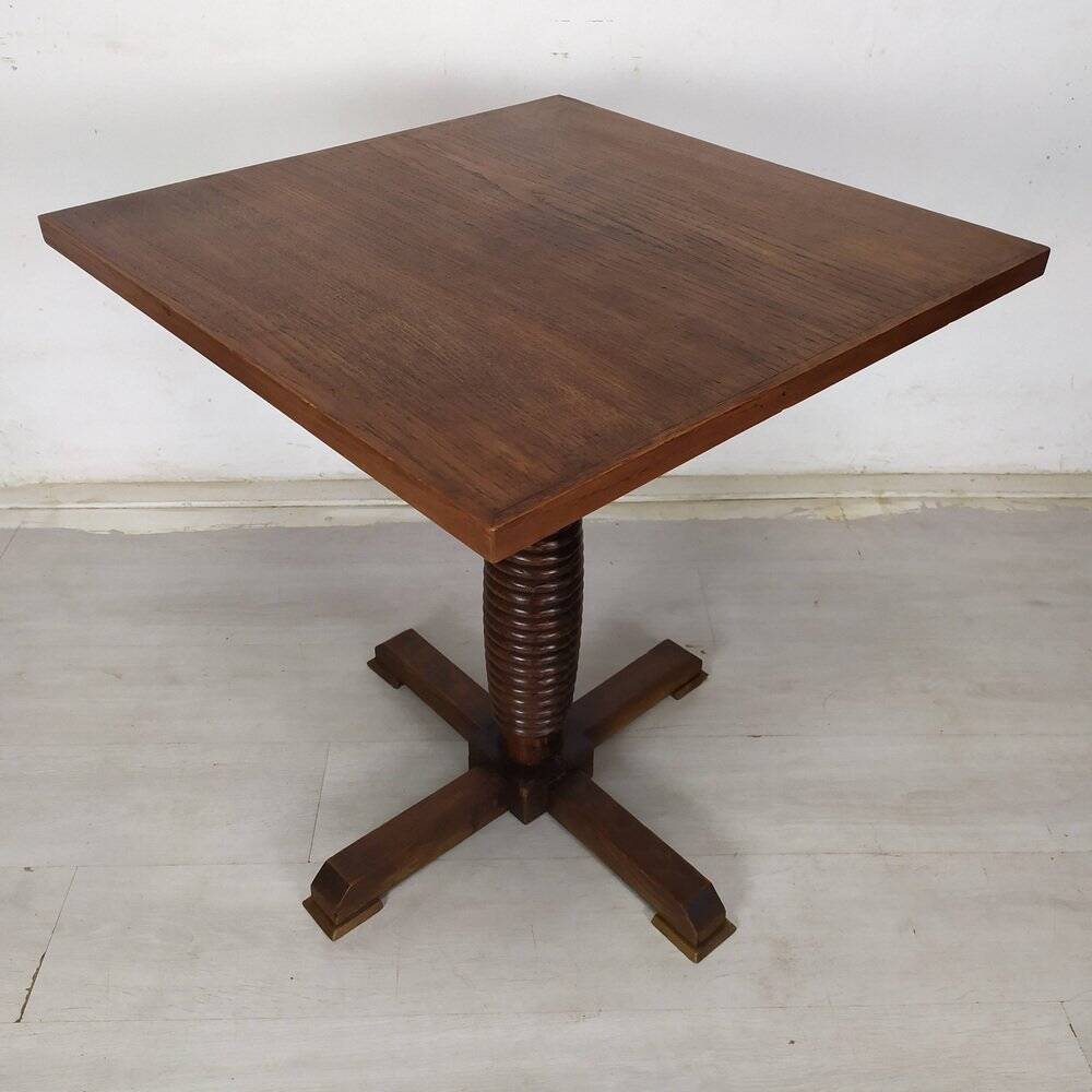 Brutalist bistro table