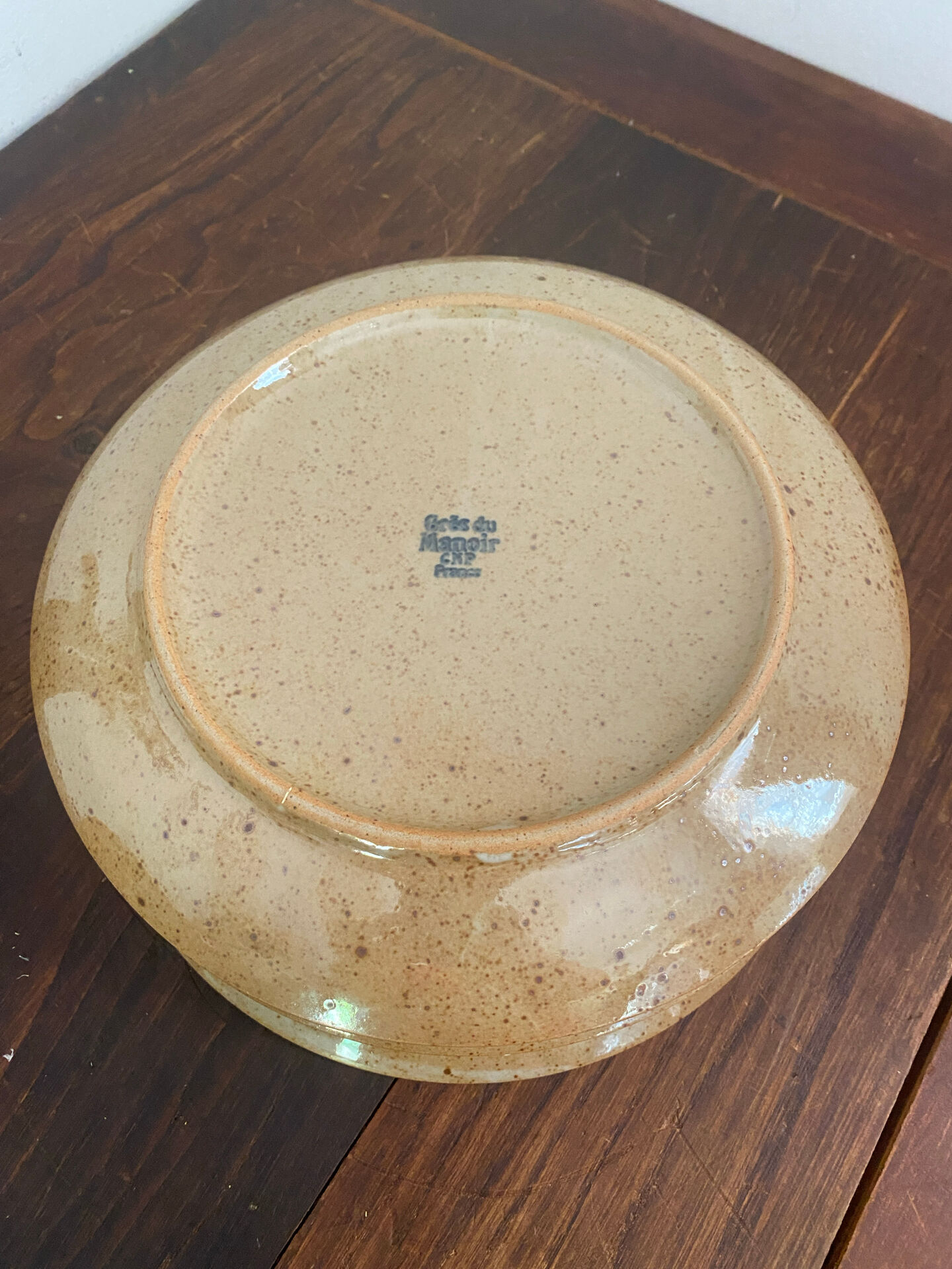 Stoneware plates, Manoir Stoneware