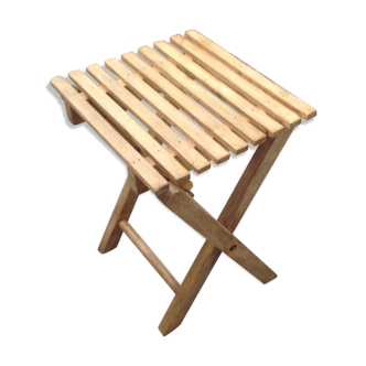 Folding wood stool