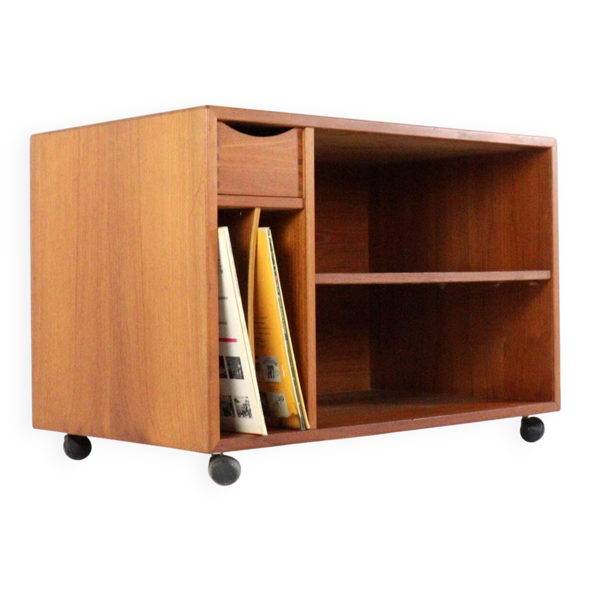 Vintage Dyrlund teak audio cabinet 'Glämmel'