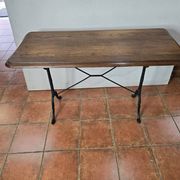 Old oak bistro table, 125cm long.