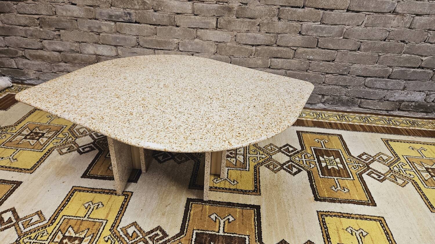 Eye-shaped marble coffee table