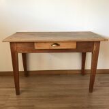 Farmhouse table