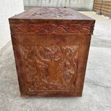 Ancien coffre en bois massif Arts indoneo