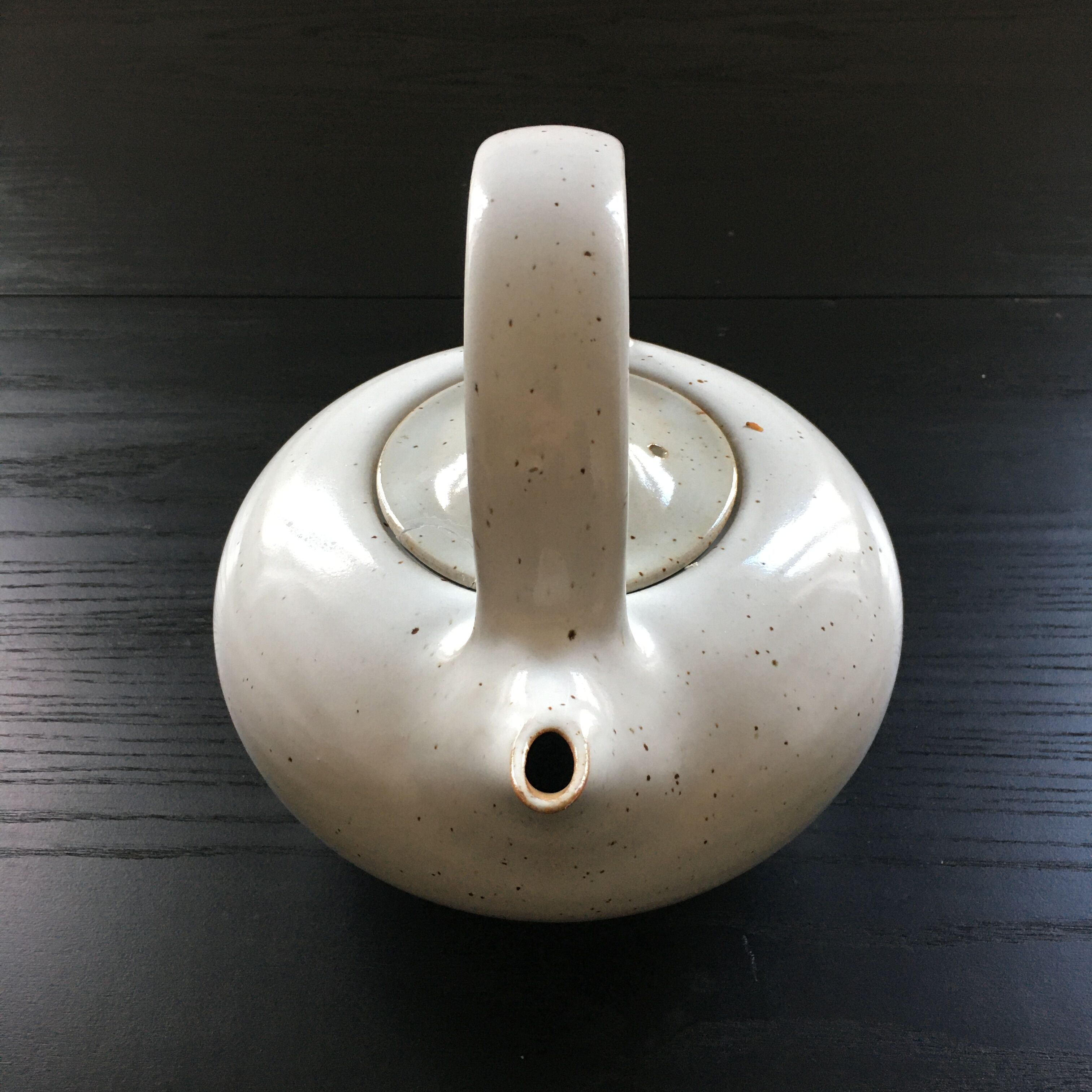 Salernes pottery teapot