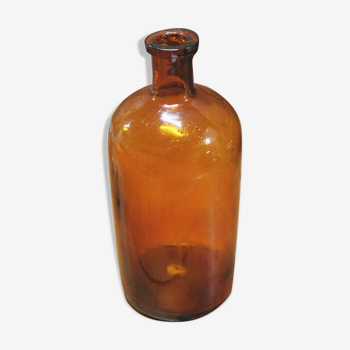 Amber glass bottle