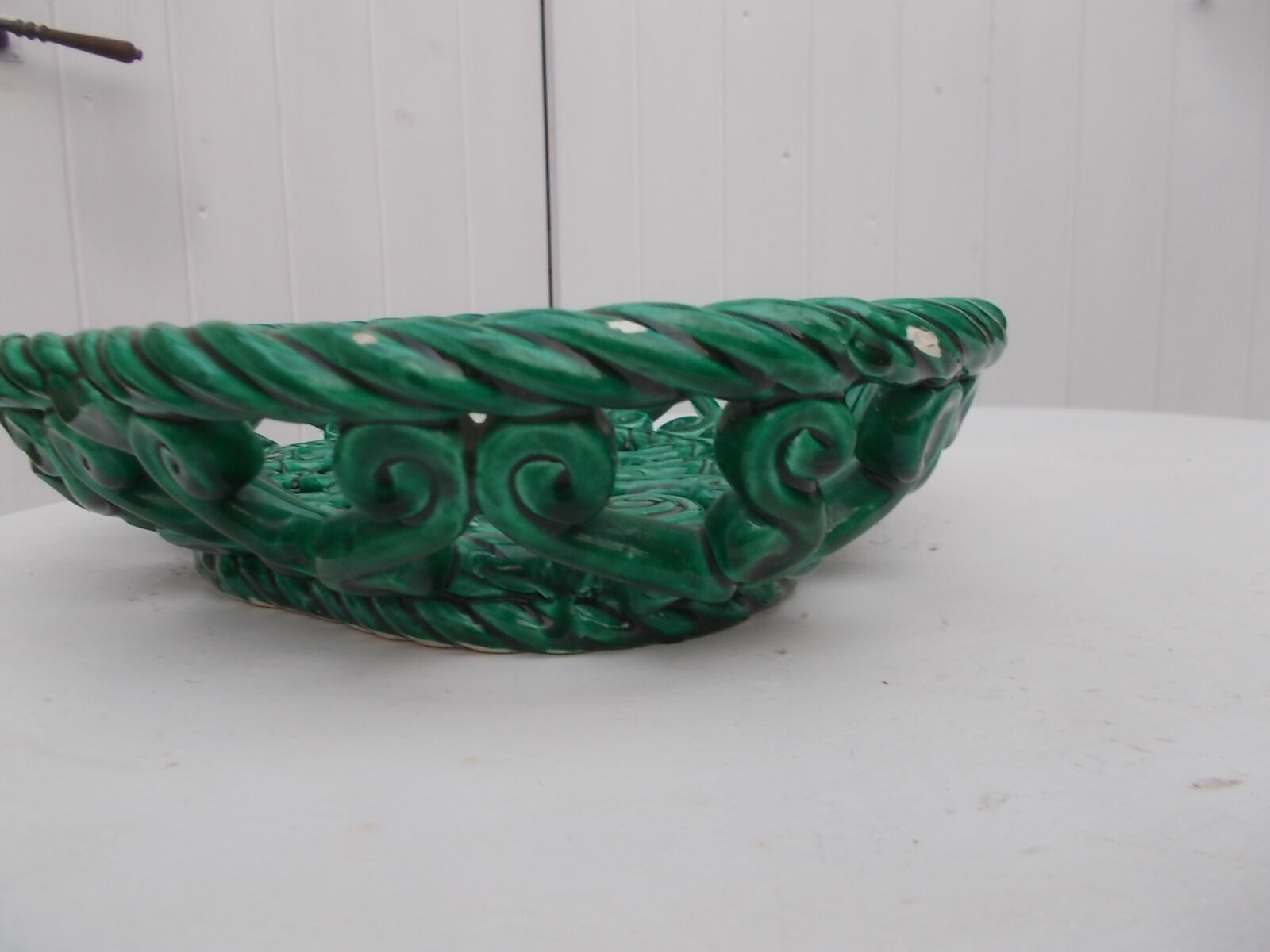 Braided ceramic fruit cup