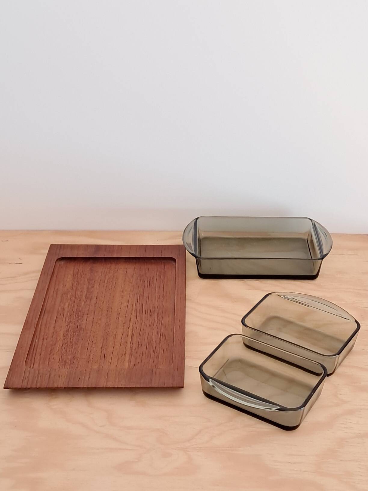 Service apéritif en teck et verre fumé – design scandinave années 60