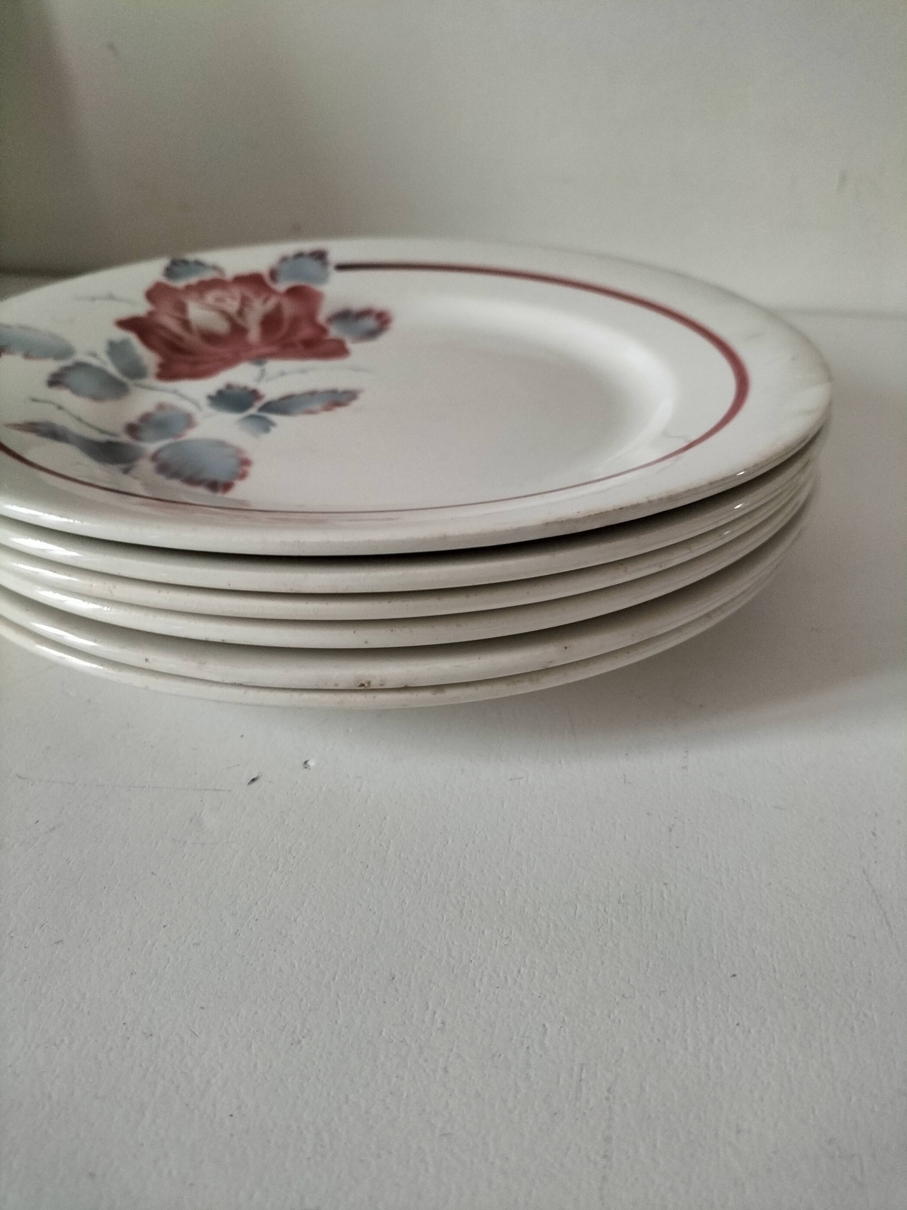 6 Digoin Sarreguemines Sobral plates in raspberry and grey-blue.