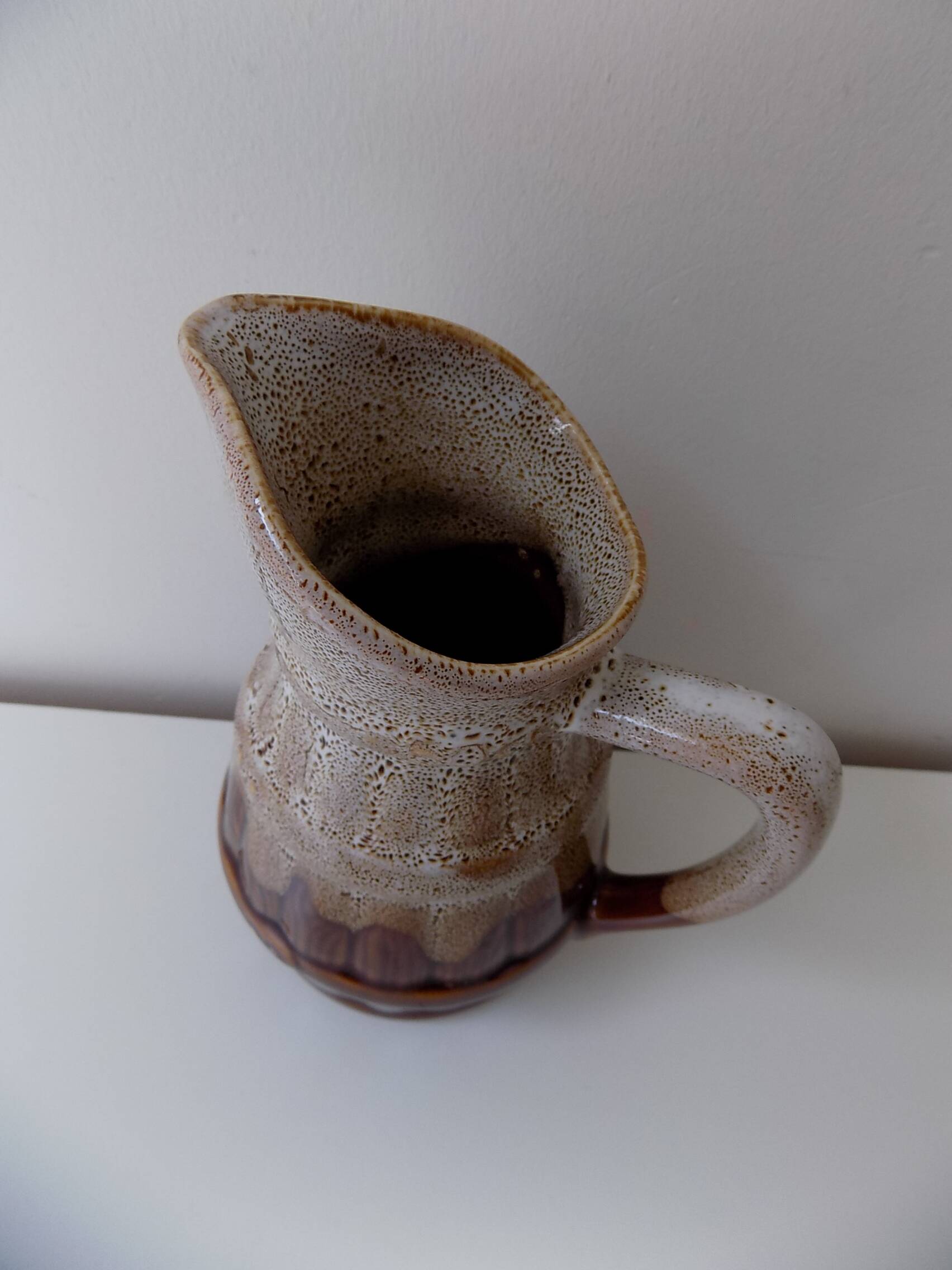 Stoneware pitcher (REVOL) numbered