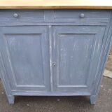 Skated Parisian buffet