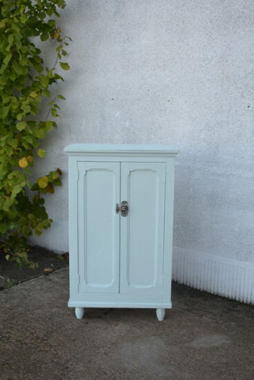 Parisian-style buffet