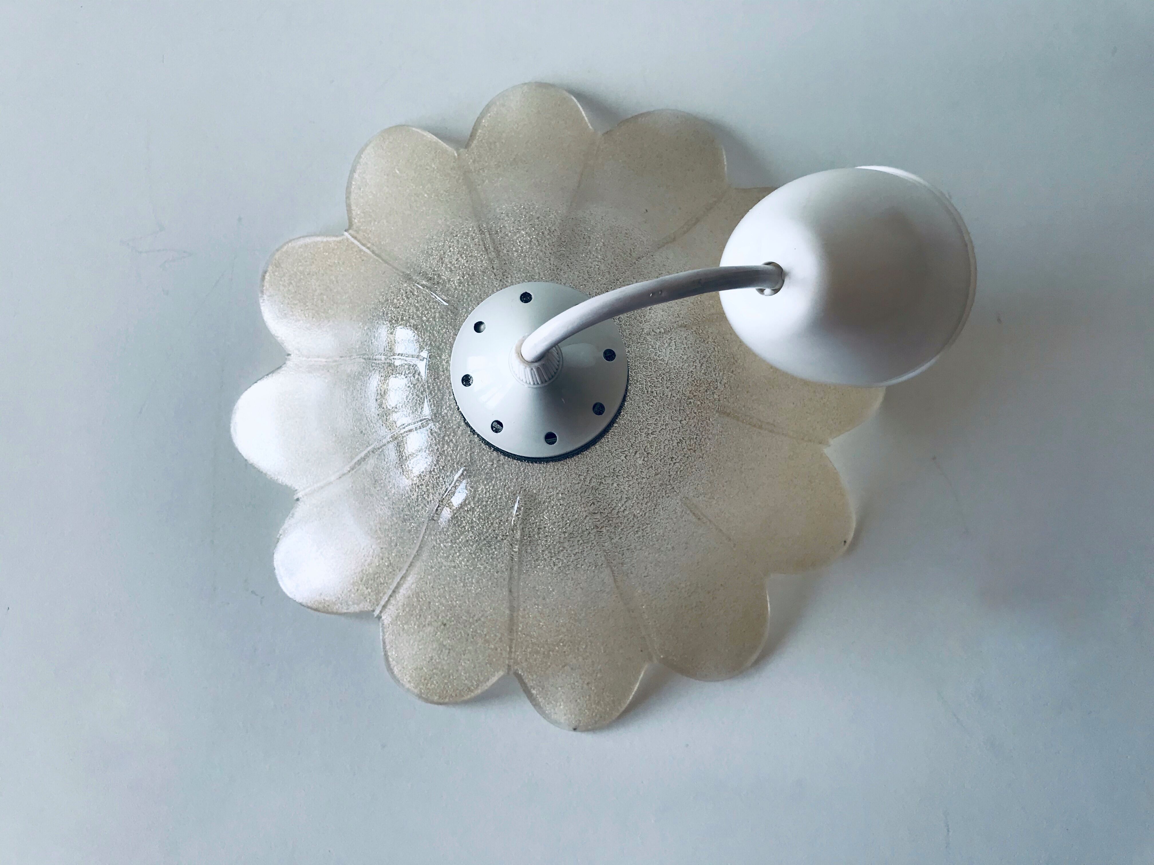 Glass flower suspension