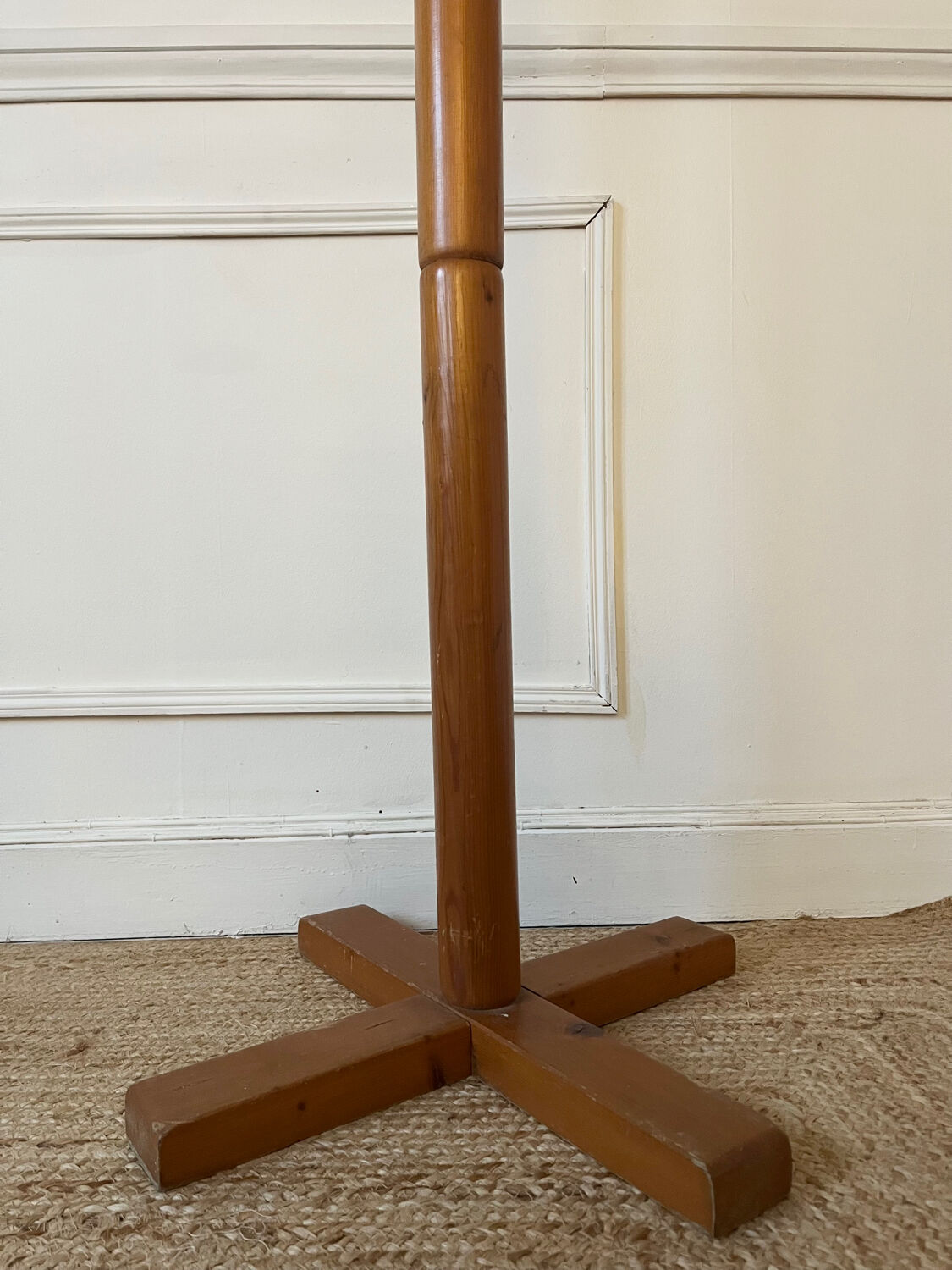 Pine coat rack with 10 hooks, 1970s.